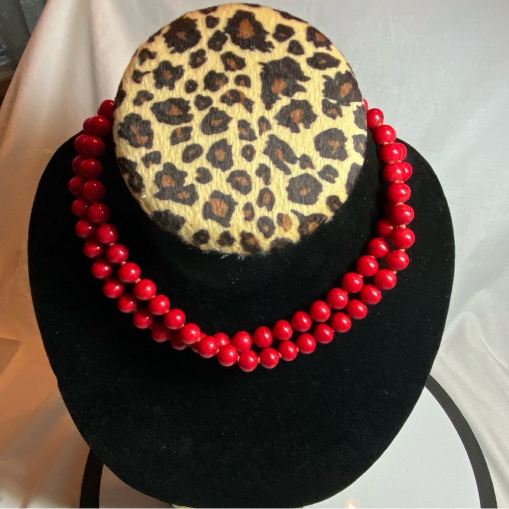 Vintage Choker length necklace.